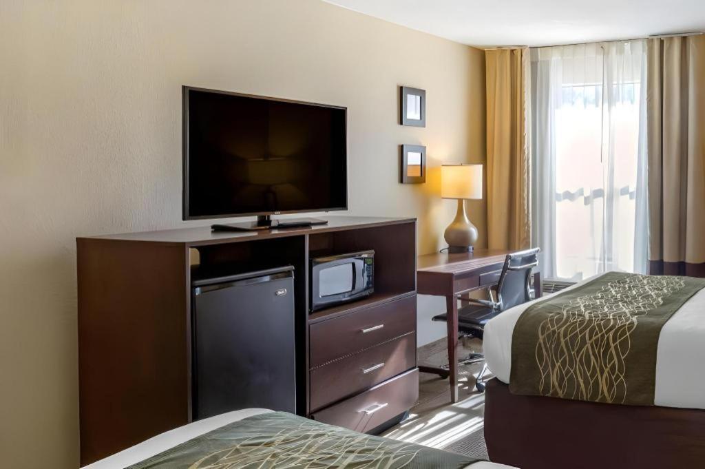 Comfort Inn Clinton Exteriör bild