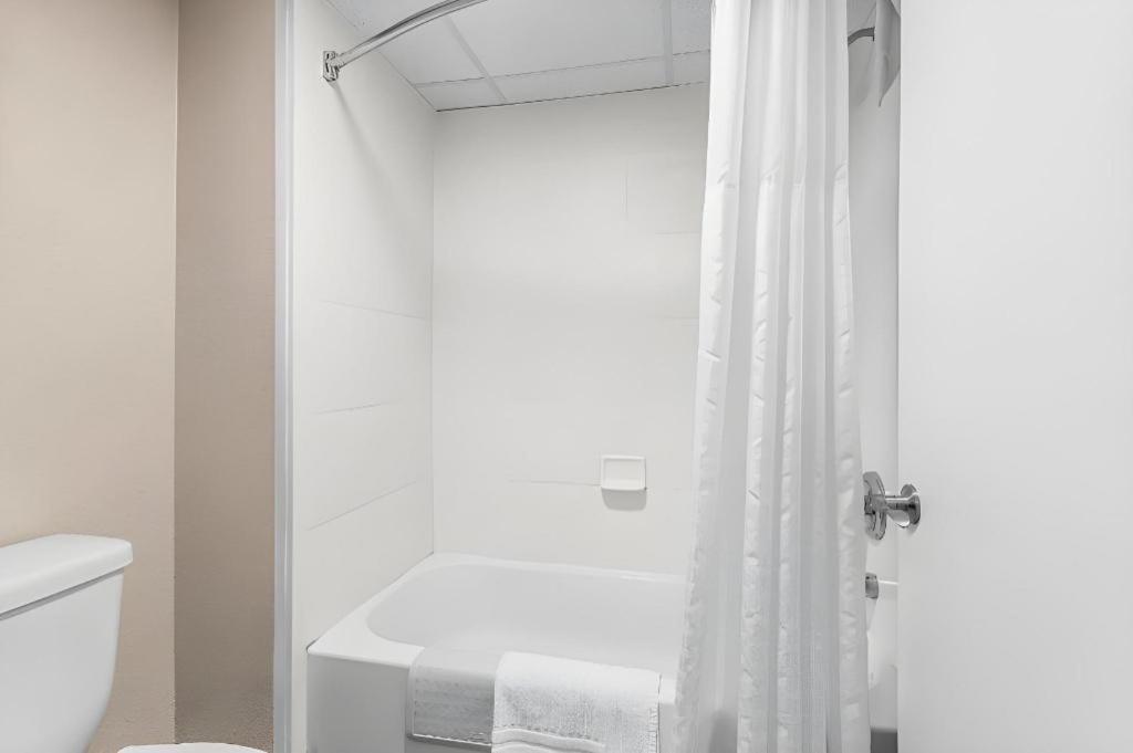 Comfort Inn Clinton Exteriör bild