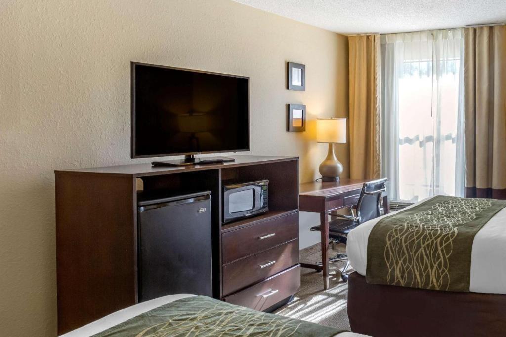 Comfort Inn Clinton Exteriör bild